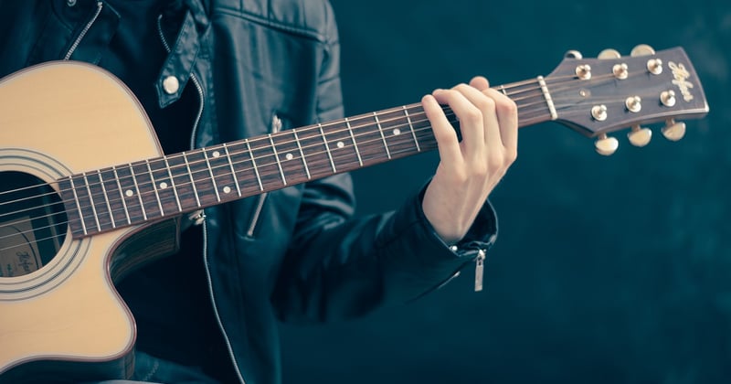 Prévenir les blessures en jouant d'un instrument à vent : les bons gestes
