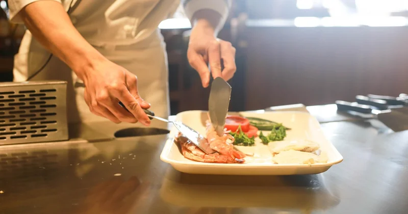 Choisir des plats qui supportent le froid ou le réchauffage rapide